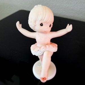 1992 Precious Moments Figurine
